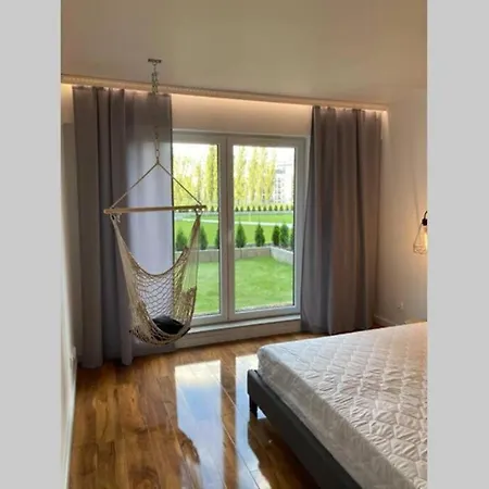 Lux With Private Garden-wroclaw Downtown Apartmán